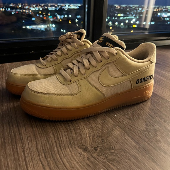 Air Force 1 GoreTex - Picture 3 of 7
